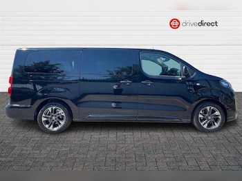 Used Vauxhall Vivaro Life 2023 for sale - 79397963: Photo
