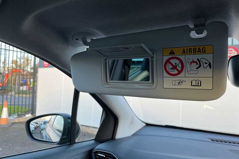 Used Vauxhall Crossland 2023 for sale - 76852974: Photo 43