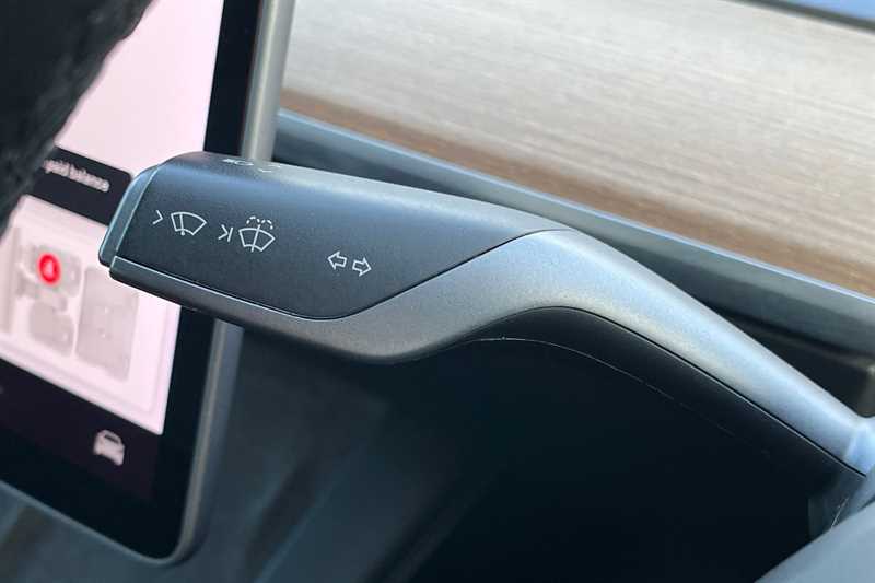 Used Tesla Model 3 2020 for sale - 77415593: Photo 40