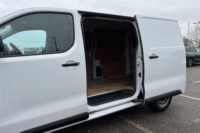 Used Vauxhall Vivaro 2023 for sale - 77430697: Photo 24