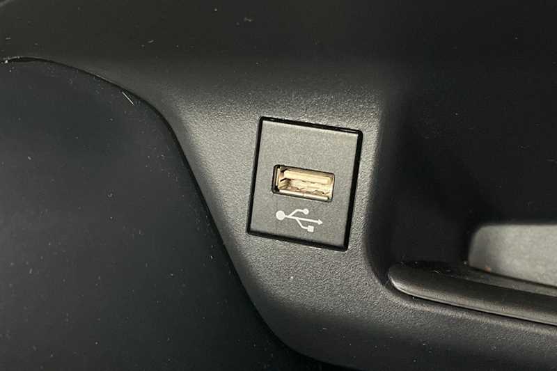 Used Toyota C-HR for sale - 78142625: Photo 39