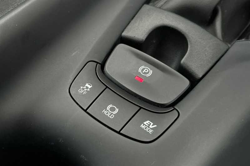 Used Toyota C-HR for sale - 78142625: Photo 41