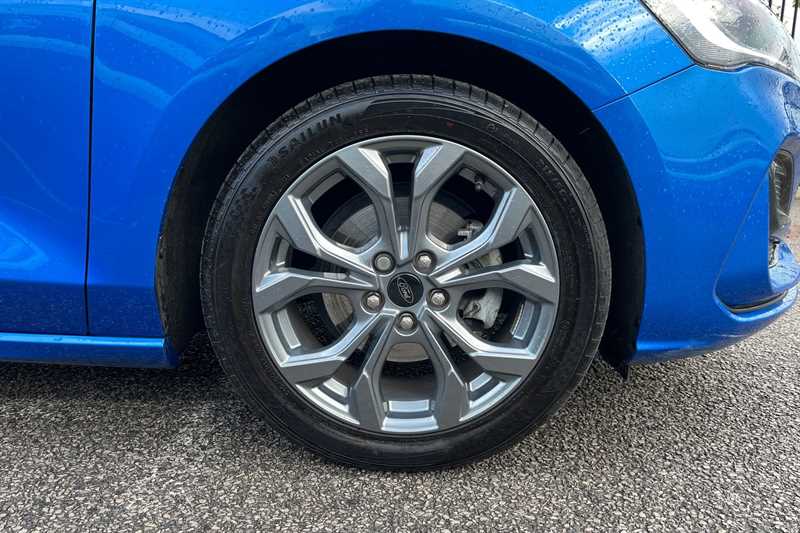 Used Ford Focus 2023 for sale - 76524318: Photo 11