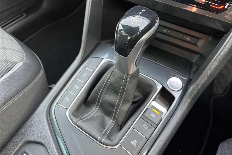 Used Volkswagen Tiguan 2020 for sale - 77430534: Photo 42