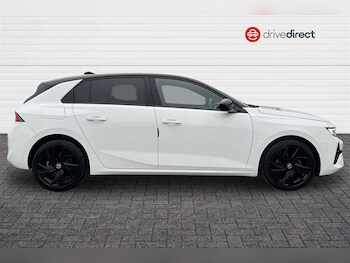 Used Vauxhall Astra 2023 for sale - 77900564: Photo