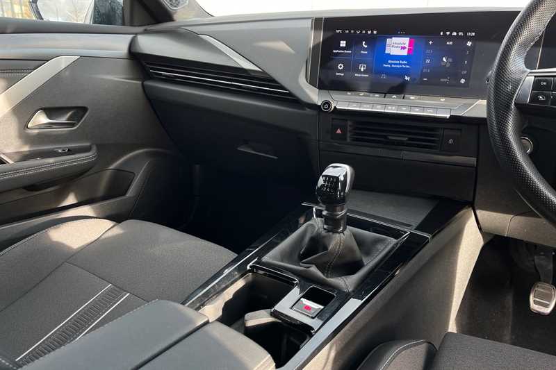 Used Vauxhall Astra 2024 for sale - 77321888: Photo 14