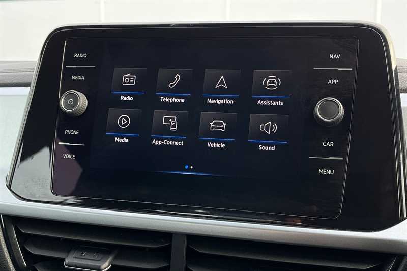 Used Volkswagen T-Roc 2022 for sale - 77075979: Photo 17