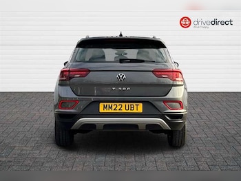 Used Volkswagen T-Roc 2022 for sale - 77075979: Photo