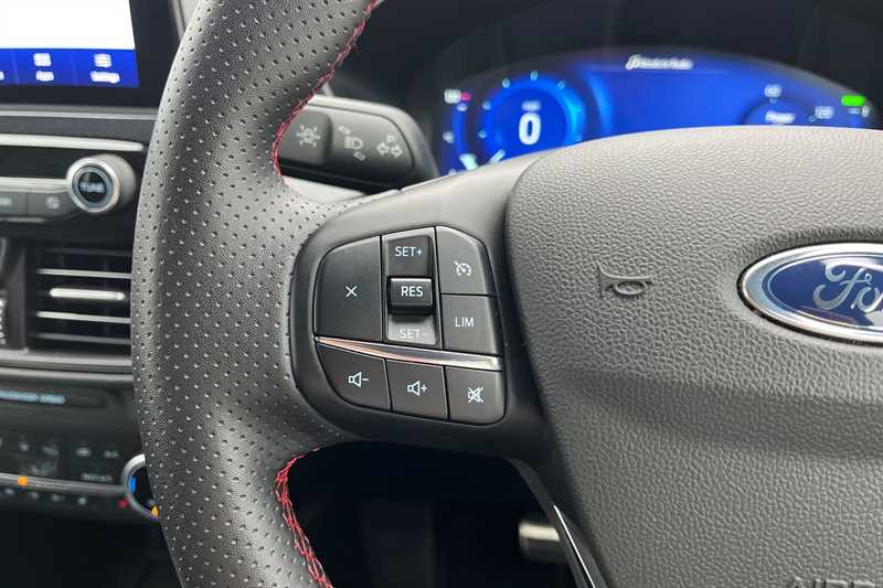 Used Ford Kuga 2024 for sale - 76463216: Photo 21