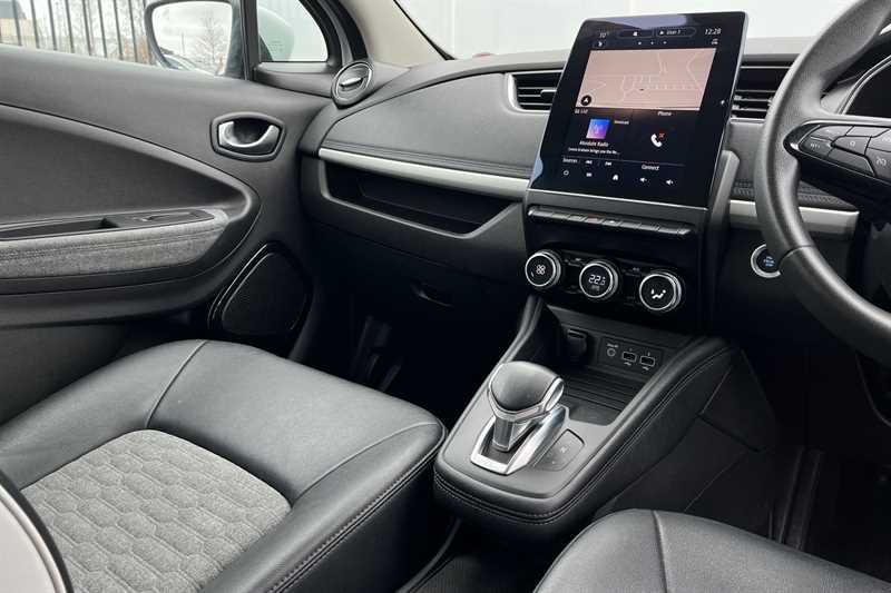 Used Renault Zoe 2020 for sale - 77929617: Photo 14