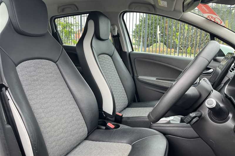 Used Renault Zoe 2020 for sale - 77929617: Photo 23