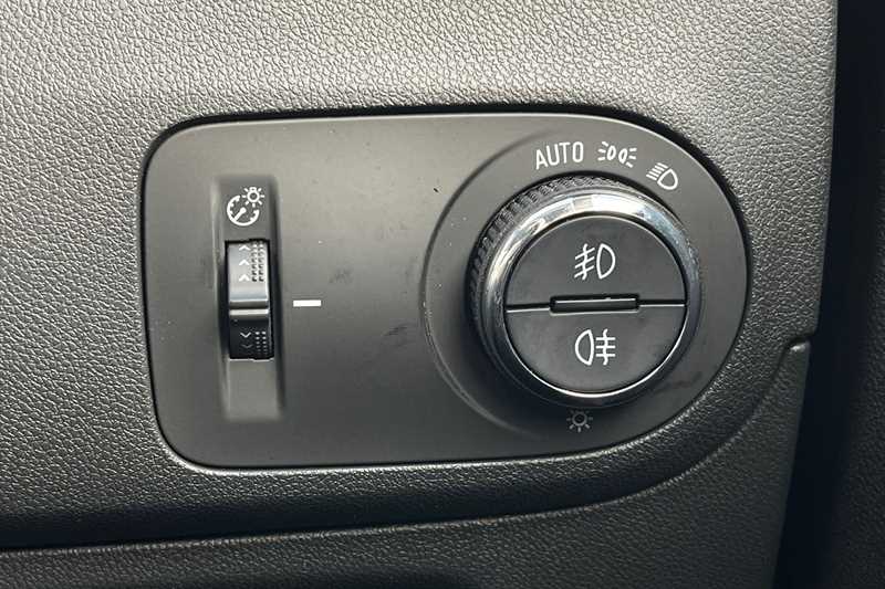 Used Vauxhall Crossland 2022 for sale - 76945182: Photo 44