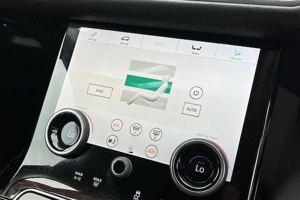 Used Land Rover Range Rover Velar 2018 for sale - 76204339: Photo 15