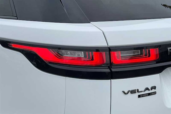 Used Land Rover Range Rover Velar 2018 for sale - 76204339: Photo 31
