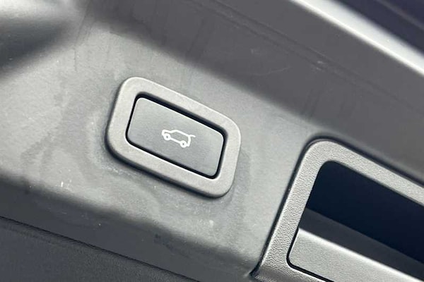 Used Land Rover Range Rover Velar 2018 for sale - 76204339: Photo 39