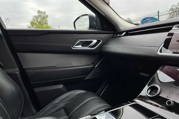 Used Land Rover Range Rover Velar 2018 for sale - 76204339: Photo 48