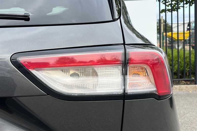 Used Ford Kuga 2023 for sale - 76756429: Photo 32