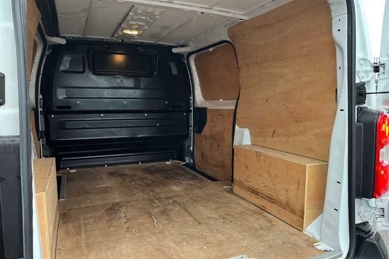 Used Vauxhall Vivaro 2023 for sale - 78217550: Photo 38