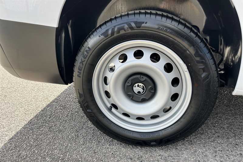 Used Vauxhall Combo 2024 for sale - 76530534: Photo 9