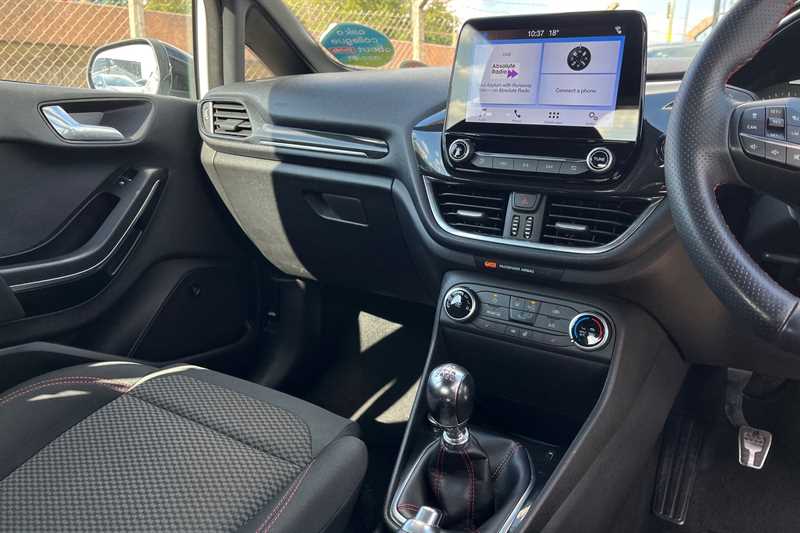 Used Ford Fiesta 2020 for sale - 76489605: Photo 14