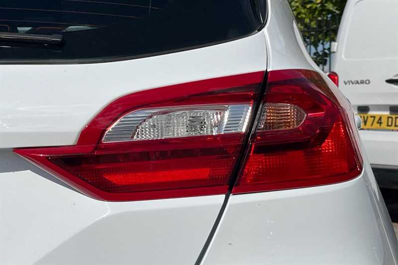 Used Ford Fiesta 2020 for sale - 76489605: Photo 32