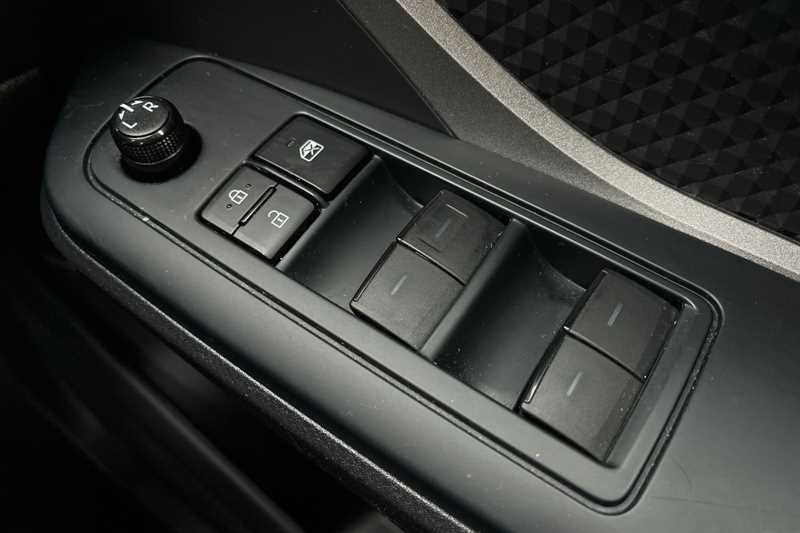 Used Toyota C-HR 2021 for sale - 78217108: Photo 16