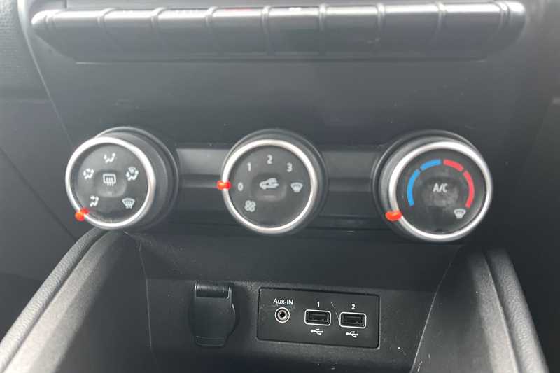 Used Renault Clio for sale - 77728214: Photo 15