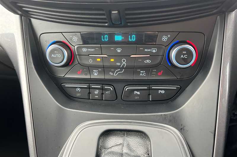 Used Ford Kuga 2019 for sale - 76956640: Photo 15