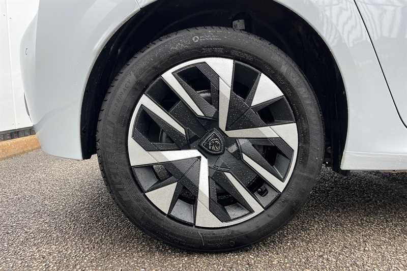 Used Peugeot 208 2025 for sale - 76844428: Photo 12