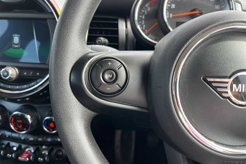 Used MINI Hatch 2019 for sale - 78175395: Photo 21