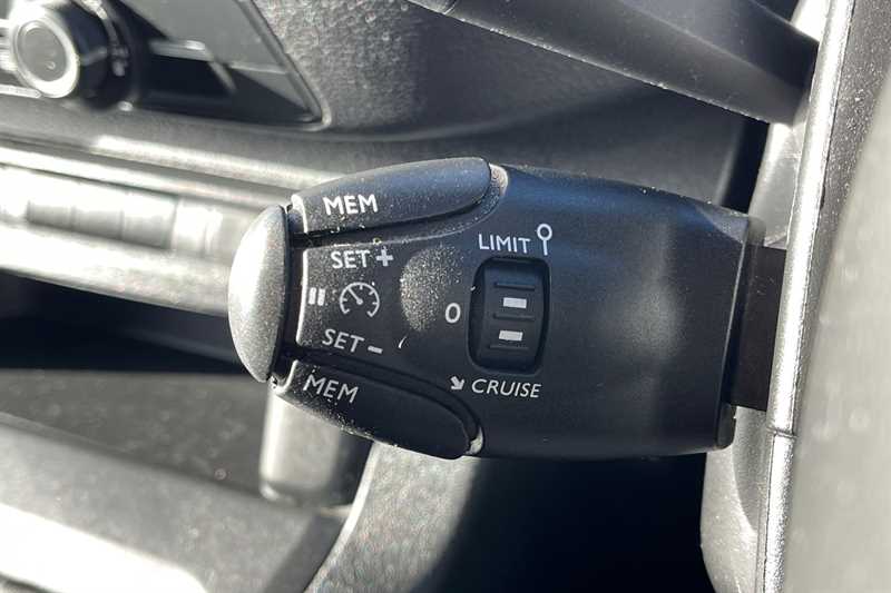 Used Vauxhall Vivaro 2023 for sale - 78075659: Photo 21