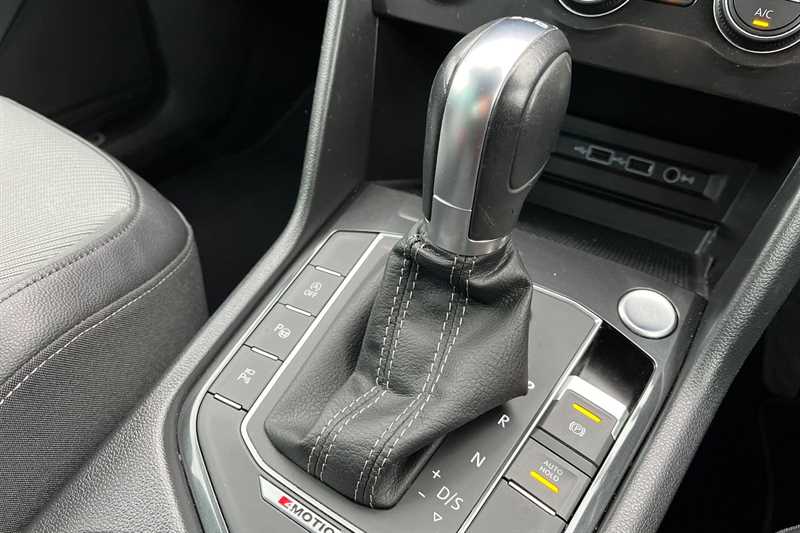 Used Volkswagen Tiguan 2019 for sale - 77944774: Photo 42