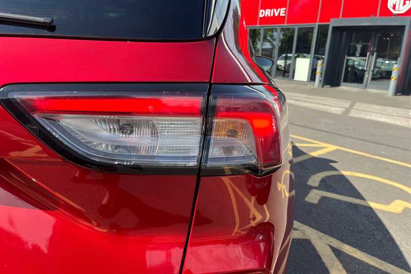 Used Ford Kuga 2022 for sale - 76944837: Photo 32