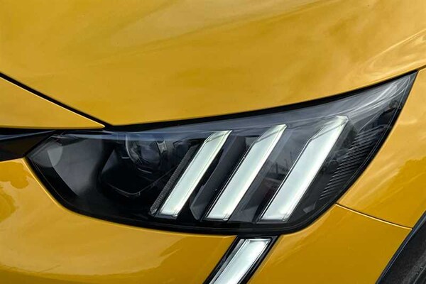Used Peugeot 208 2022 for sale - 76155173: Photo 29