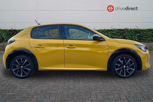 Used Peugeot 208 2022 for sale - 76155173: Photo 2