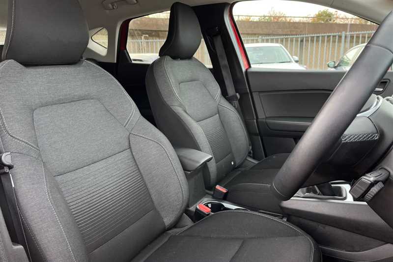 Used Renault Captur 2021 for sale - 76524939: Photo 23