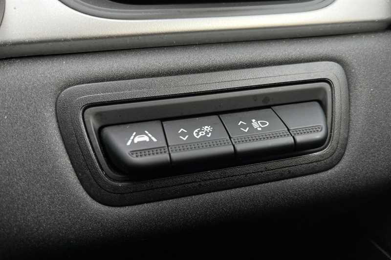 Used Renault Captur 2021 for sale - 76524939: Photo 44