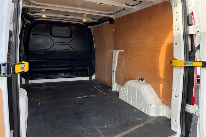 Used Ford Transit Custom 2023 for sale - 76530361: Photo 39