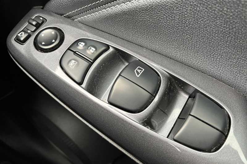 Used Nissan Juke 2022 for sale - 77800685: Photo 16