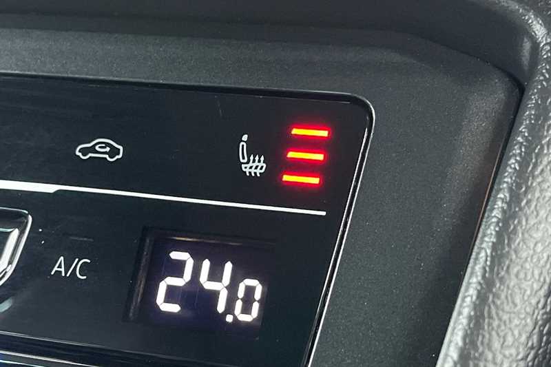 Used Volkswagen Tiguan 2021 for sale - 77444540: Photo 37