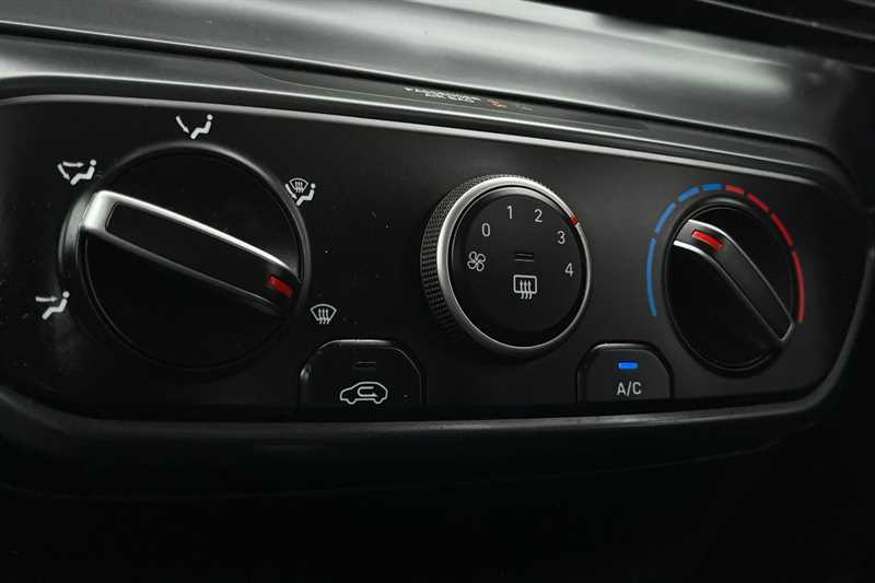 Used Hyundai i20 for sale - 76530334: Photo 15