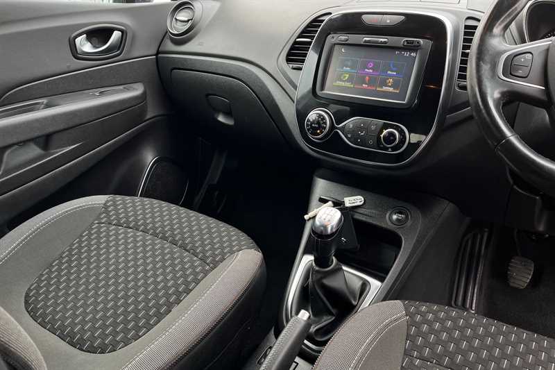 Used Renault Captur 2018 for sale - 77473680: Photo 14