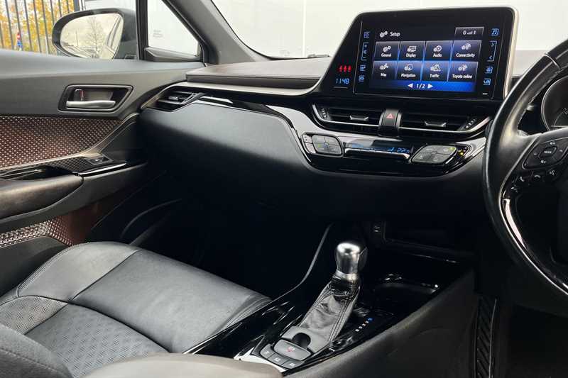 Used Toyota C-HR 2018 for sale - 76890963: Photo 14