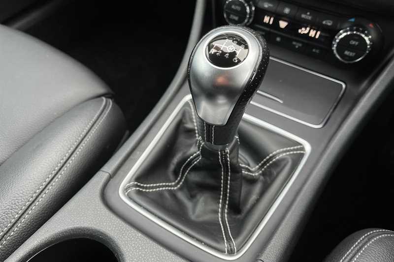 Used Mercedes-Benz GLA 2019 for sale - 77295793: Photo 42