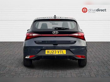 Used Hyundai i20 2023 for sale - 77334954: Photo