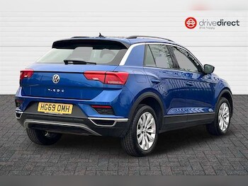 Used Volkswagen T-Roc 2020 for sale - 77295268: Photo