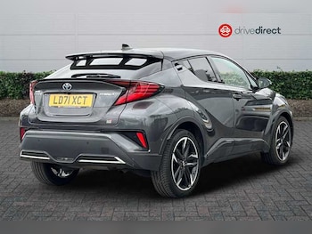 Used Toyota C-HR 2021 for sale - 77318172: Photo