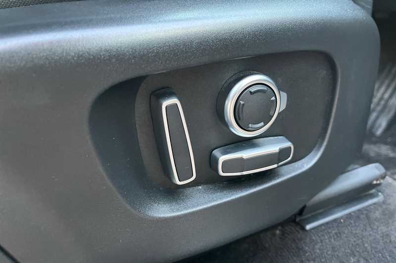 Used Land Rover Discovery Sport 2021 for sale - 77322601: Photo 26