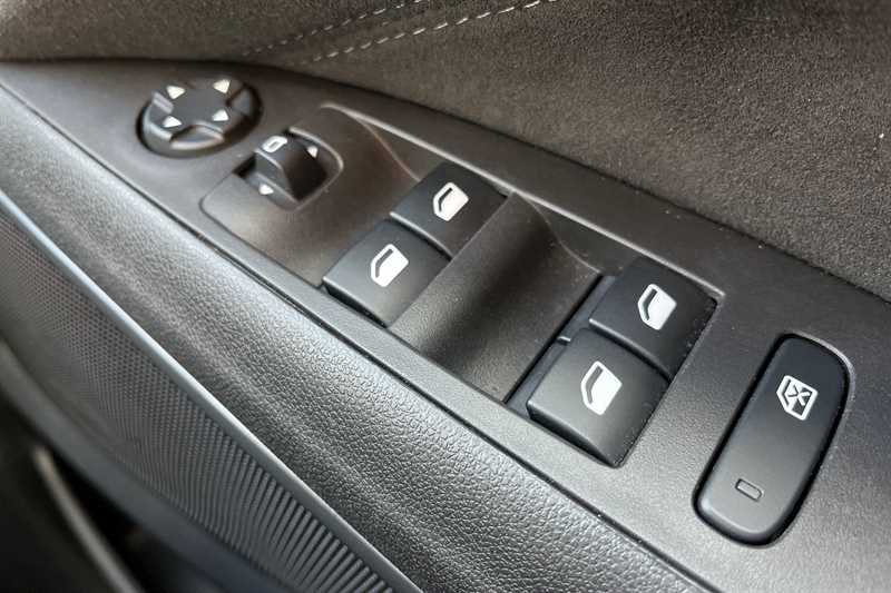 Used Vauxhall Crossland 2022 for sale - 76930528: Photo 16