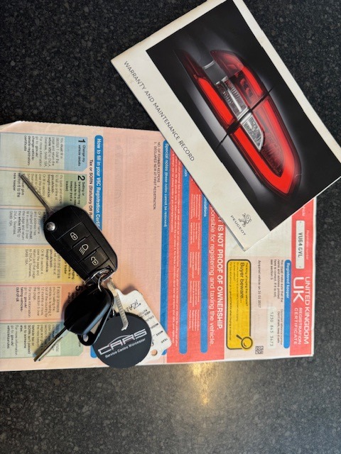 Used Peugeot 208 2014 for sale - 76518256: Photo 25